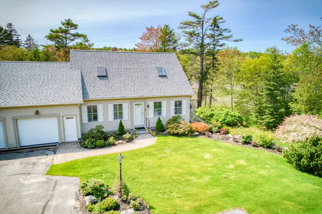 $815,500 | 30 Village Court, Unit 36, Boothbay Harbor, ME 04538