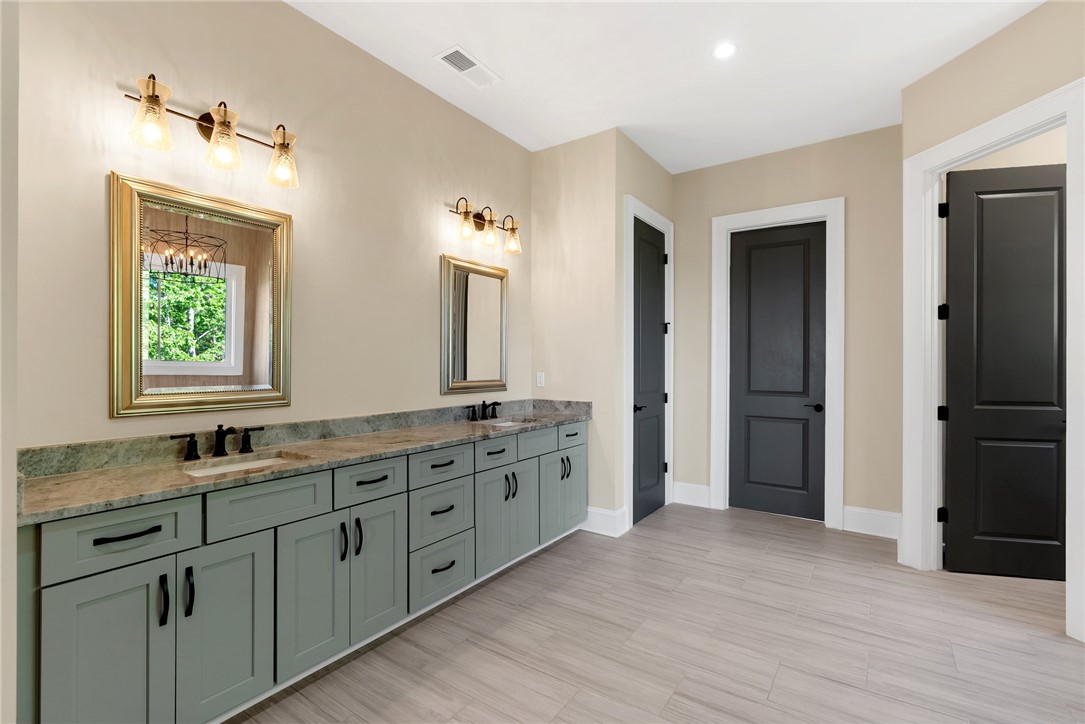 372 Cliffs S Parkway Salem, SC 29676 - Photo 20 of 50