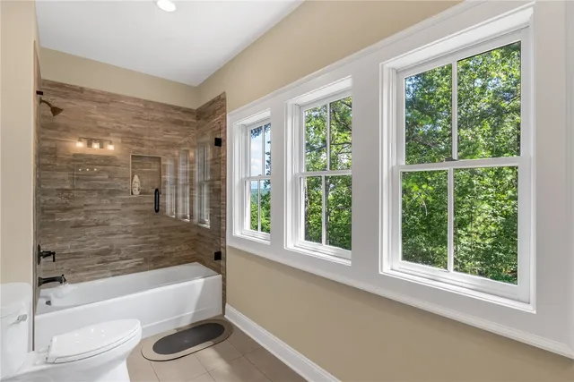 $2,685,000 | 372 Cliffs S Parkway, Salem, SC 29676