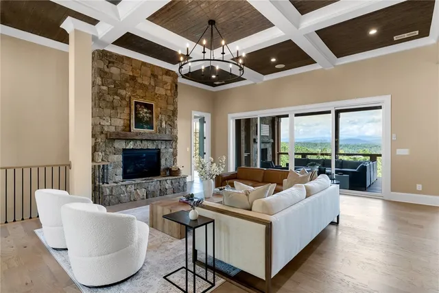 $2,685,000 | 372 Cliffs S Parkway, Salem, SC 29676