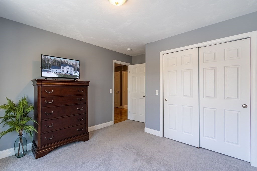 5 Ashley Road Charlton, MA 01507 - Photo 18 of 22