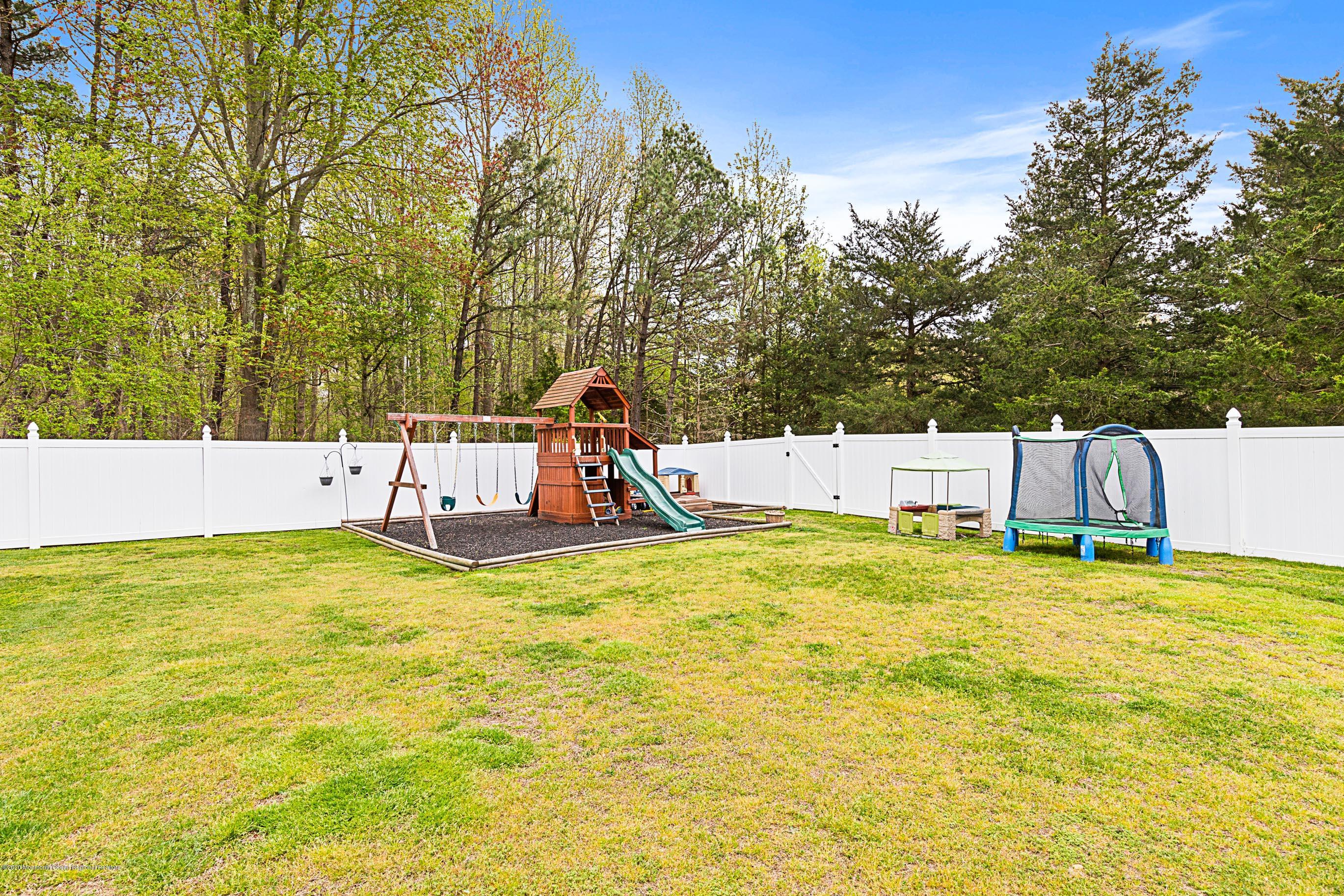 643 Fort Plains Road Howell, NJ 07731 - Photo 38 of 41 643FortPlainsOnline-39