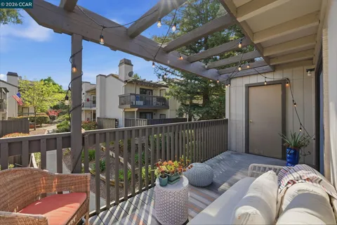 $480,000 | 1359 Hull Lane, Martinez, CA 94553