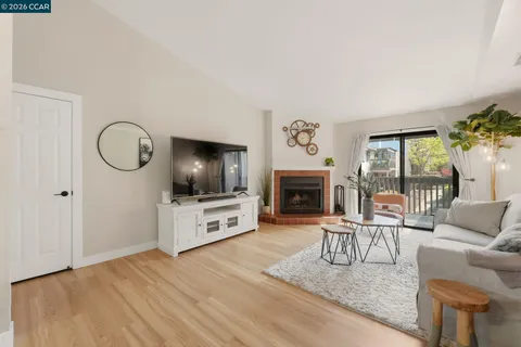 $480,000 | 1359 Hull Lane, Martinez, CA 94553