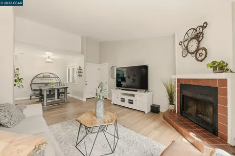 $480,000 | 1359 Hull Lane, Martinez, CA 94553