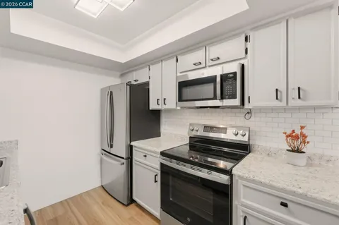 $480,000 | 1359 Hull Lane, Martinez, CA 94553