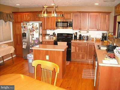 602 Apple Valley Road Winchester, VA 22602 - Photo 3 of 8 Kitchen