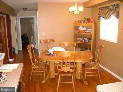 602 Apple Valley Road Winchester, VA 22602 - Photo 4 of 8 Dining Room