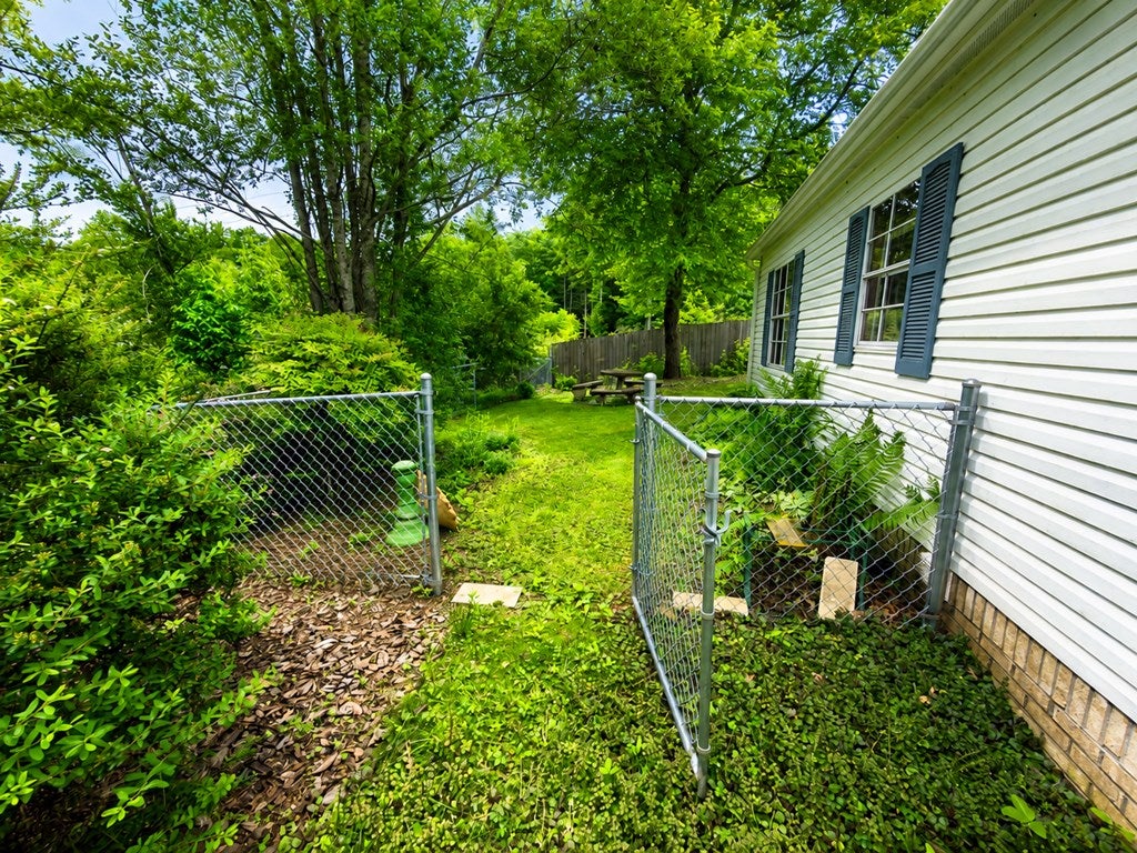 107 Jason Heights Road Galax, VA 24333 - Photo 79 of 84 Gallery Image 79