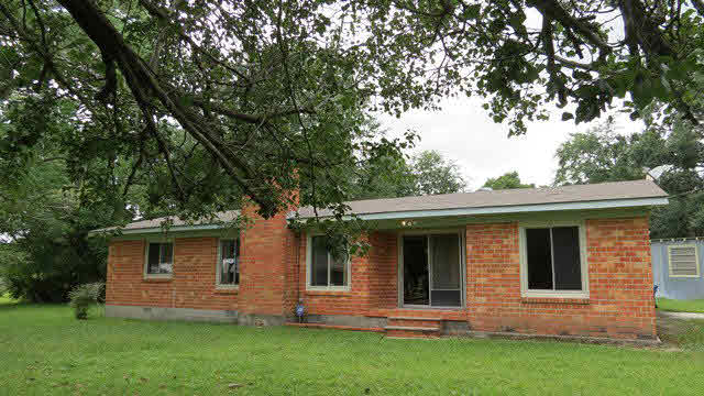 9175 Pinewood Avenue Elberta, AL 36530 - Photo 1 of 1