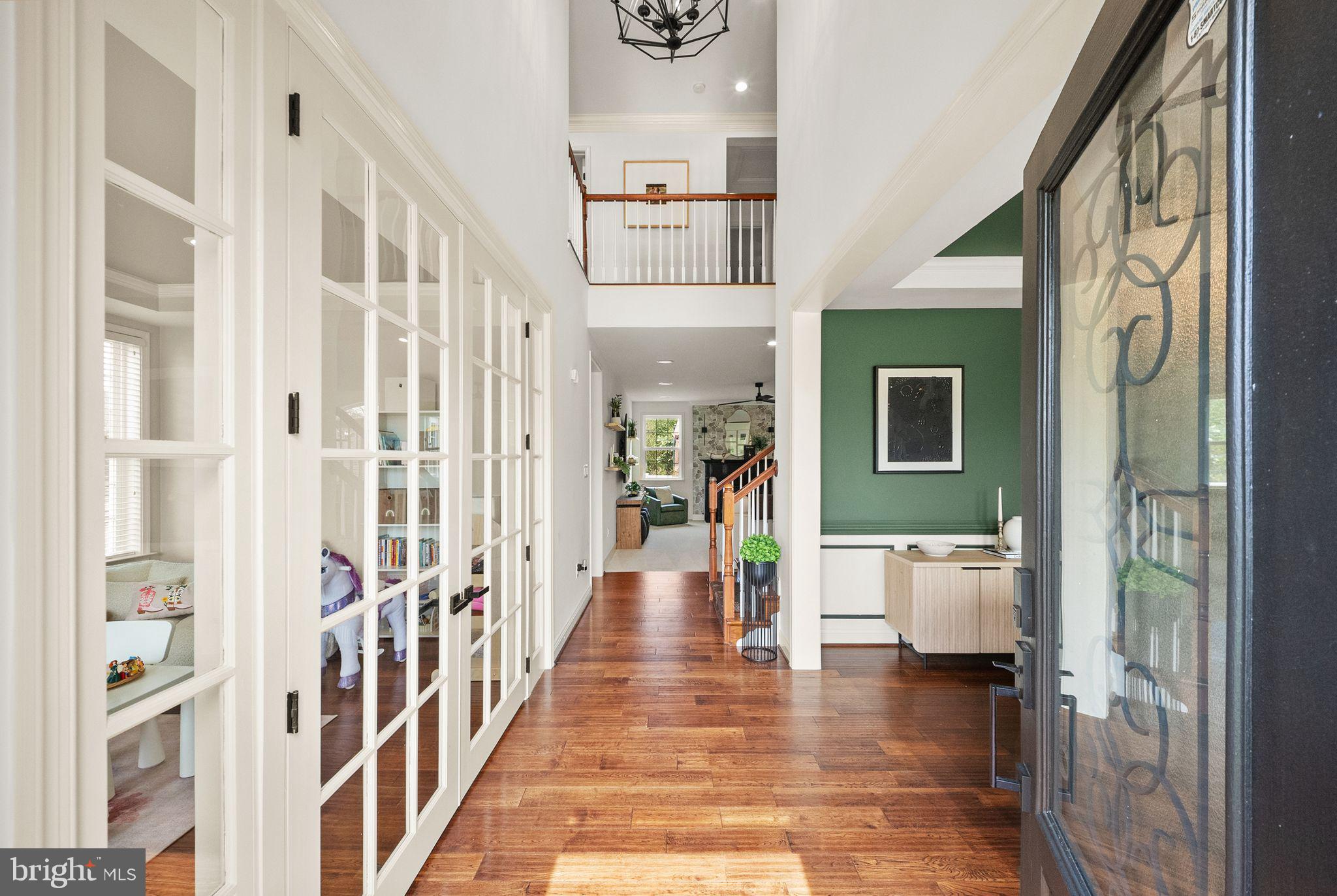7054 Hi-Rock Ridge Road Warrenton, VA 20187 - Photo 9 of 84 Foyer