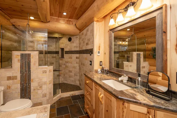 $1,995,000 | 9788 North Carlson Lane, Hayward, WI 54843