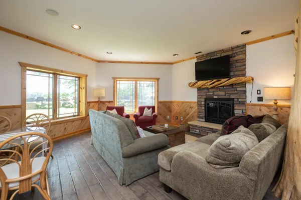 $1,995,000 | 9788 North Carlson Lane, Hayward, WI 54843