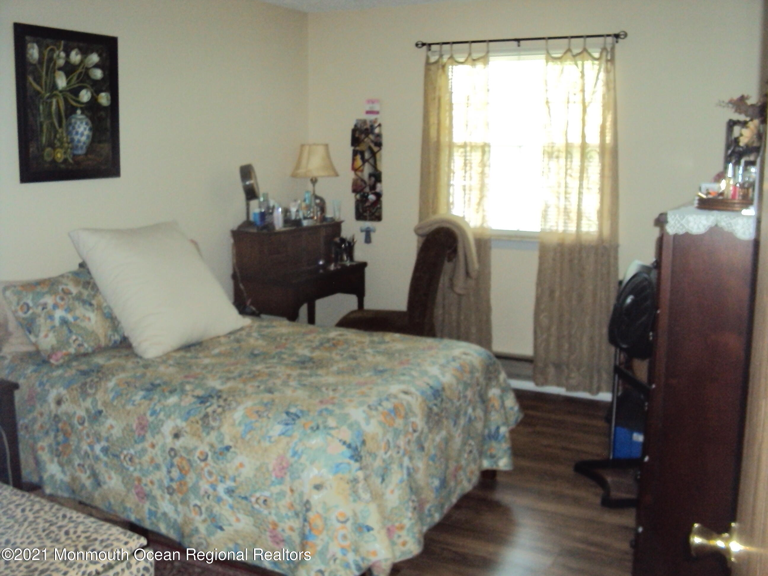 41C Medford Road, Unit D Whiting, NJ 08759 - Photo 9 of 11 DSC07947