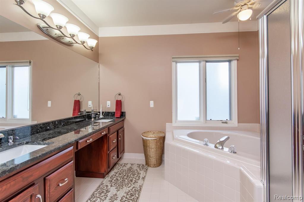 2074 Mapleridge Road Rochester Hills, MI 48309 - Photo 19 of 48