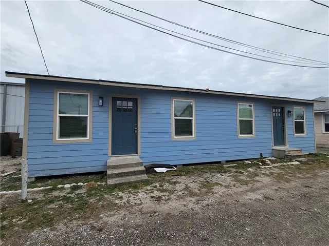 a view of front door of house