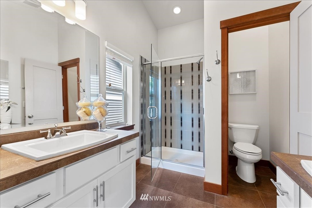 916 North 39th Street Seattle, WA 98103 - Photo 20 of 30