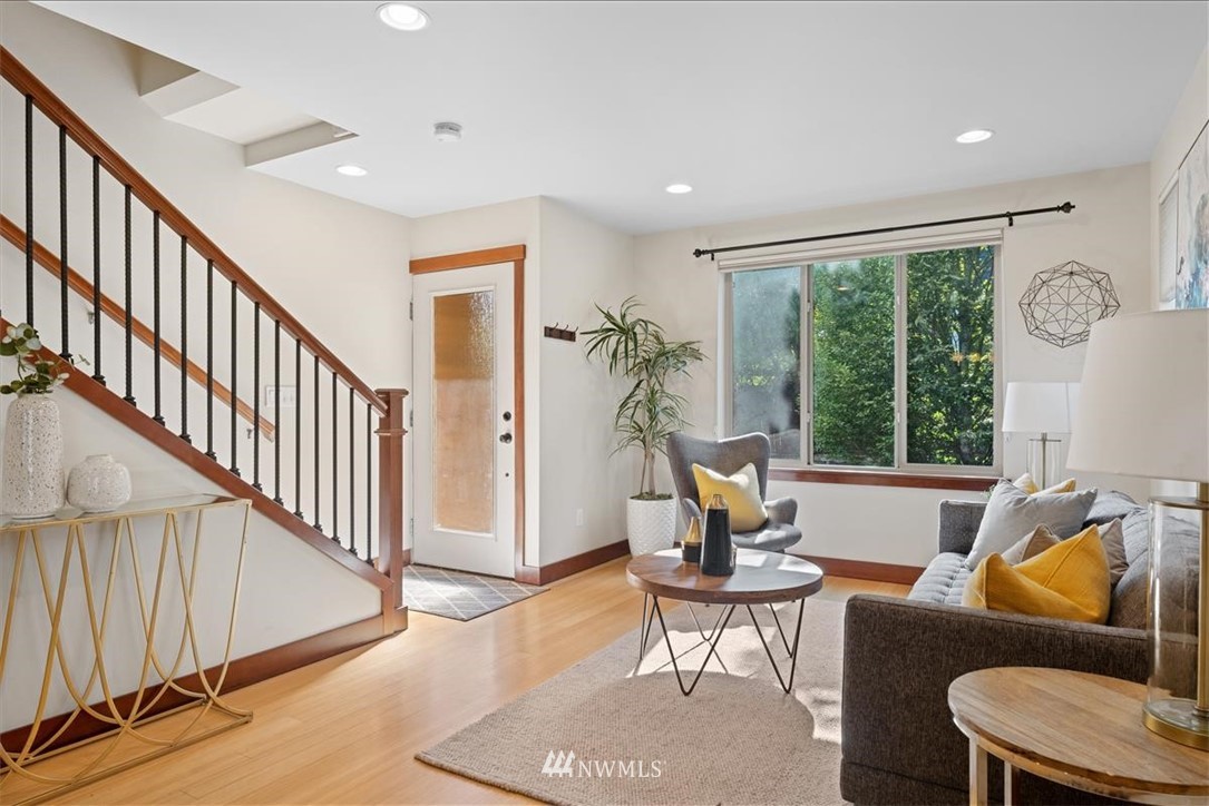 916 North 39th Street Seattle, WA 98103 - Photo 10 of 30