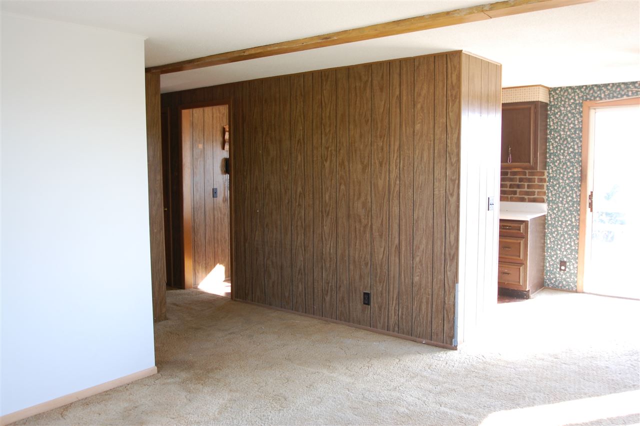 921 South Morrison Road West Branch, MI 48661 - Photo 9 of 24 1821441-8.JPG