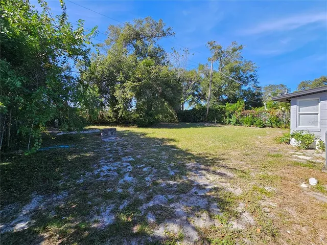 $1,800 | 820 Berkshire Road, Daytona Beach, FL 32117