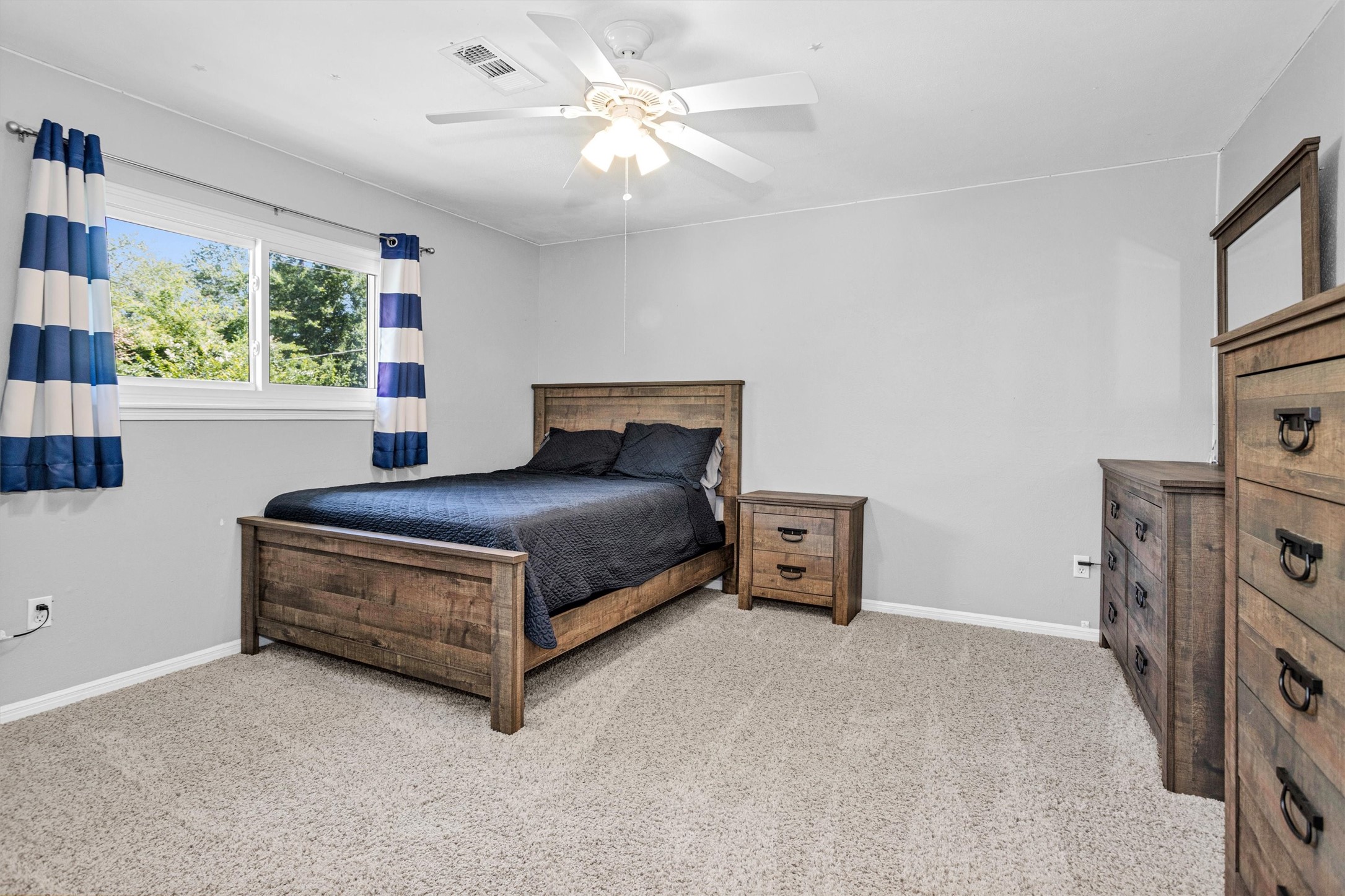 3419 Candlebrook Drive Spring, TX 77388 - Photo 30 of 48 Bedroom 1 upstairs
