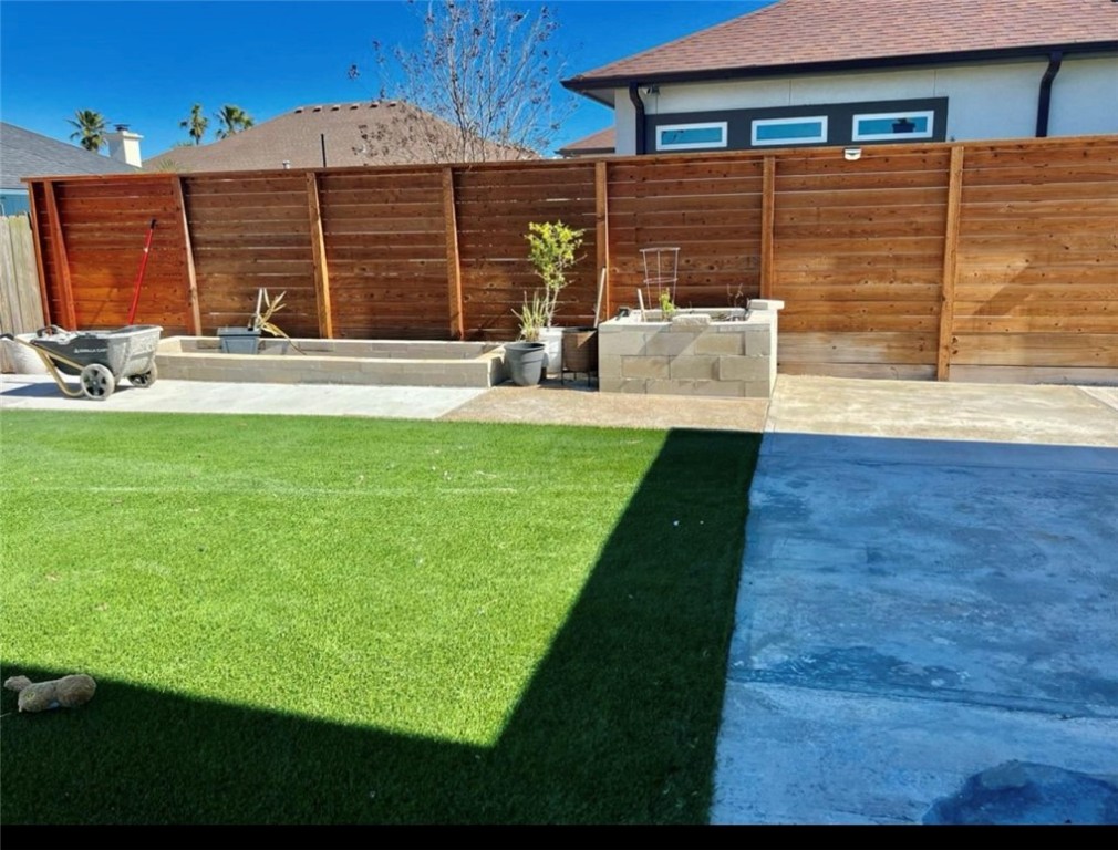 13970 Ketch Street Corpus Christi, TX 78418 - Photo 15 of 17