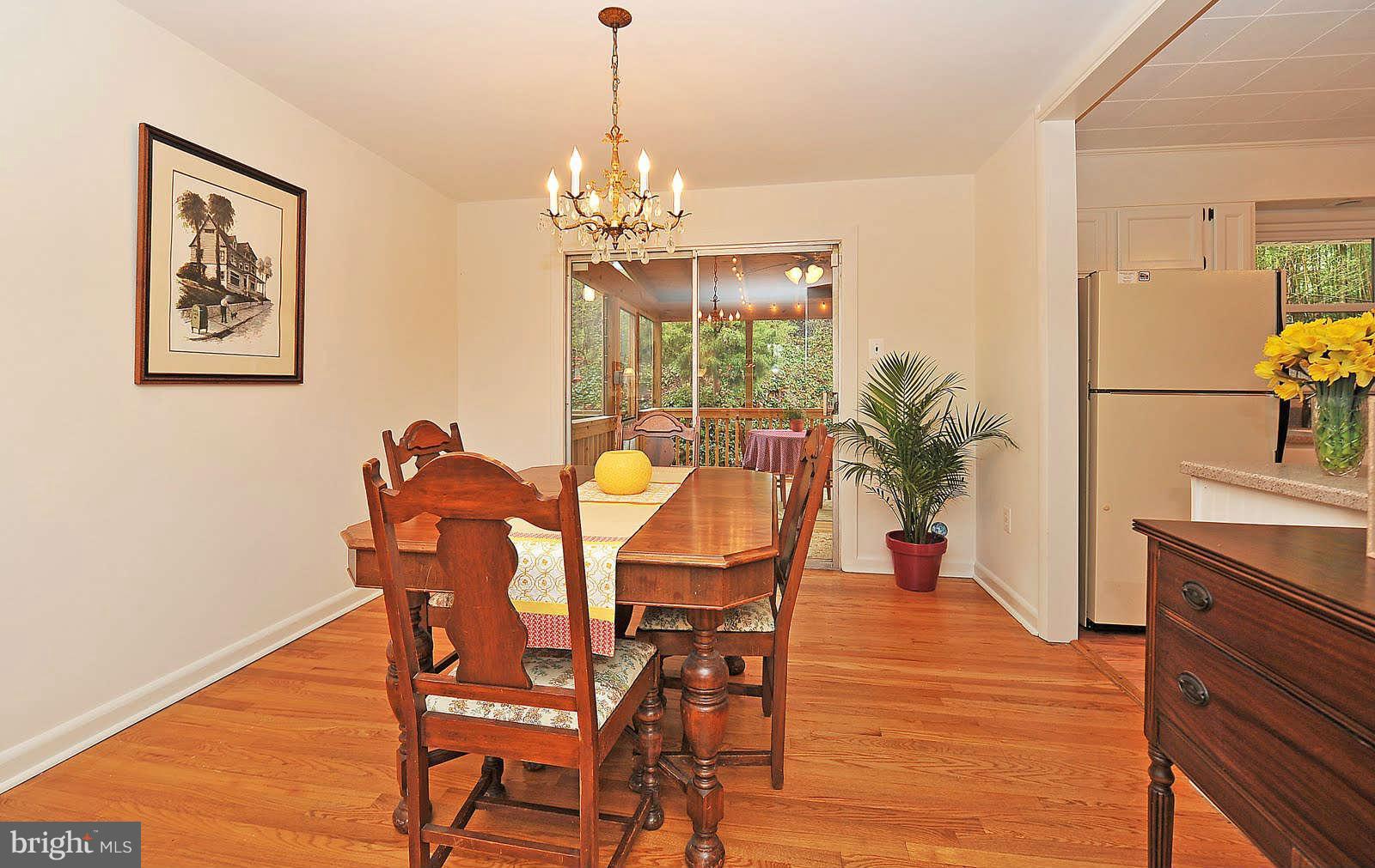 2328 Windsor Road Alexandria, VA 22307 - Photo 10 of 27 Dining Room