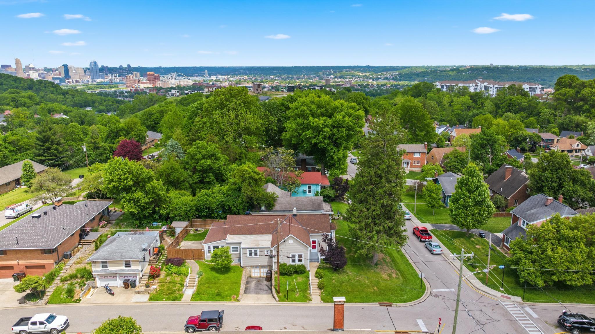 1160 Old State Road Covington, KY 41011 - Photo 30 of 31 DJI_20260422161511_0383_D