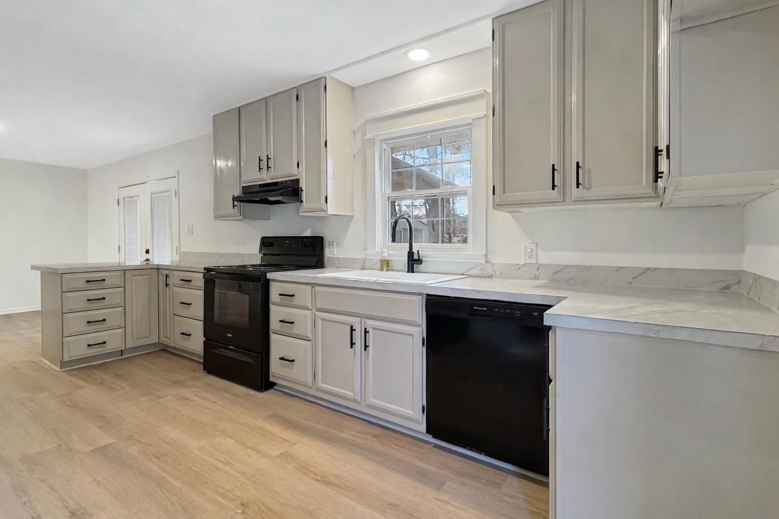 1185 Sheppard Road Orangeburg, SC 29118 - Photo 2 of 20 6260E006-E7C1-4E53-98D5-7770549CF82A