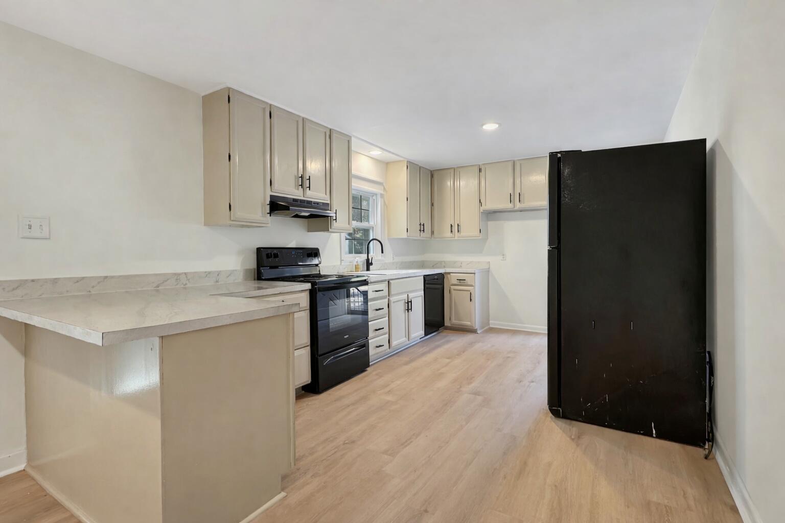 1185 Sheppard Road Orangeburg, SC 29118 - Photo 3 of 20 4AE083B2-AF92-453B-824E-860B12582B73