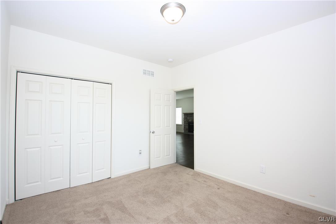 1109 Ridge Road Easton, PA 18045 - Photo 11 of 31 Gallery Image 11