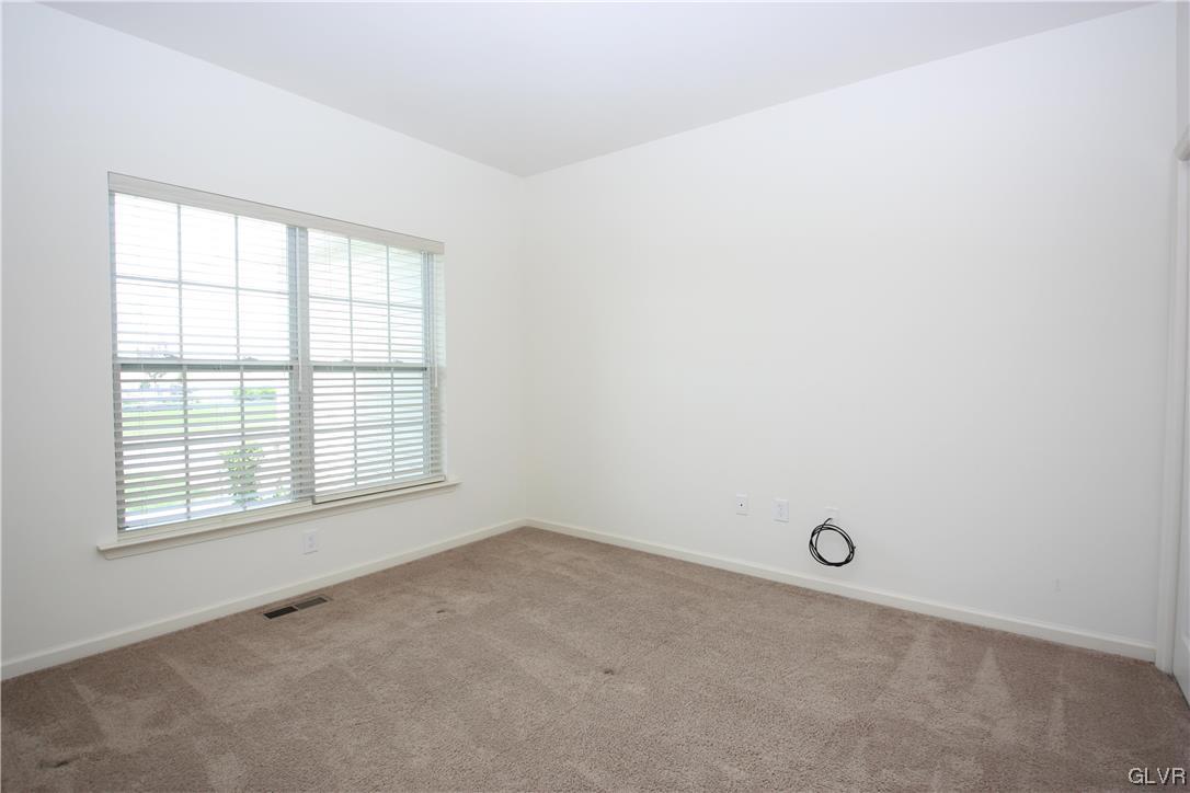 1109 Ridge Road Easton, PA 18045 - Photo 10 of 31 Gallery Image 10