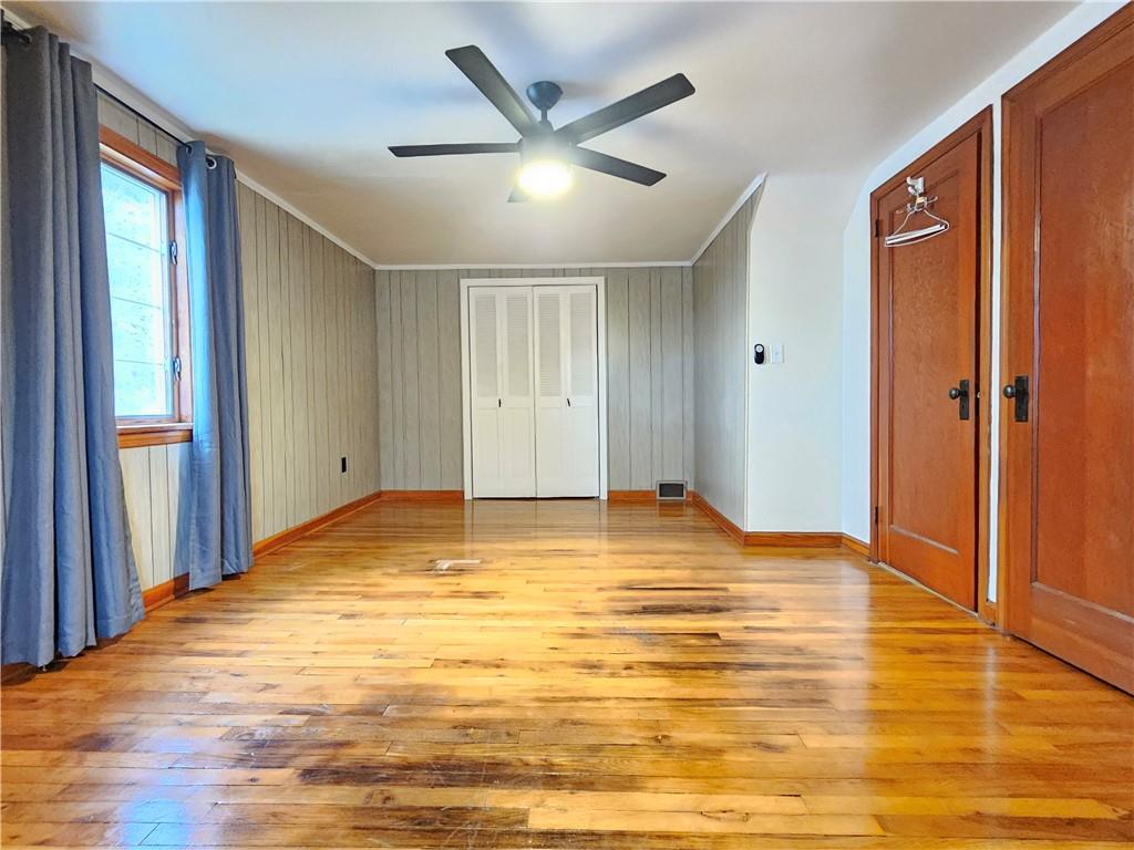 140 South Duffy Road Butler, PA 16001 - Photo 27 of 42 Large bedroom with 2 closets