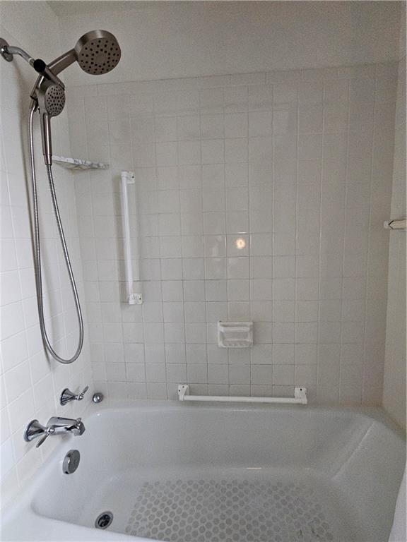 140 South Duffy Road Butler, PA 16001 - Photo 30 of 42 ceramic tile bath