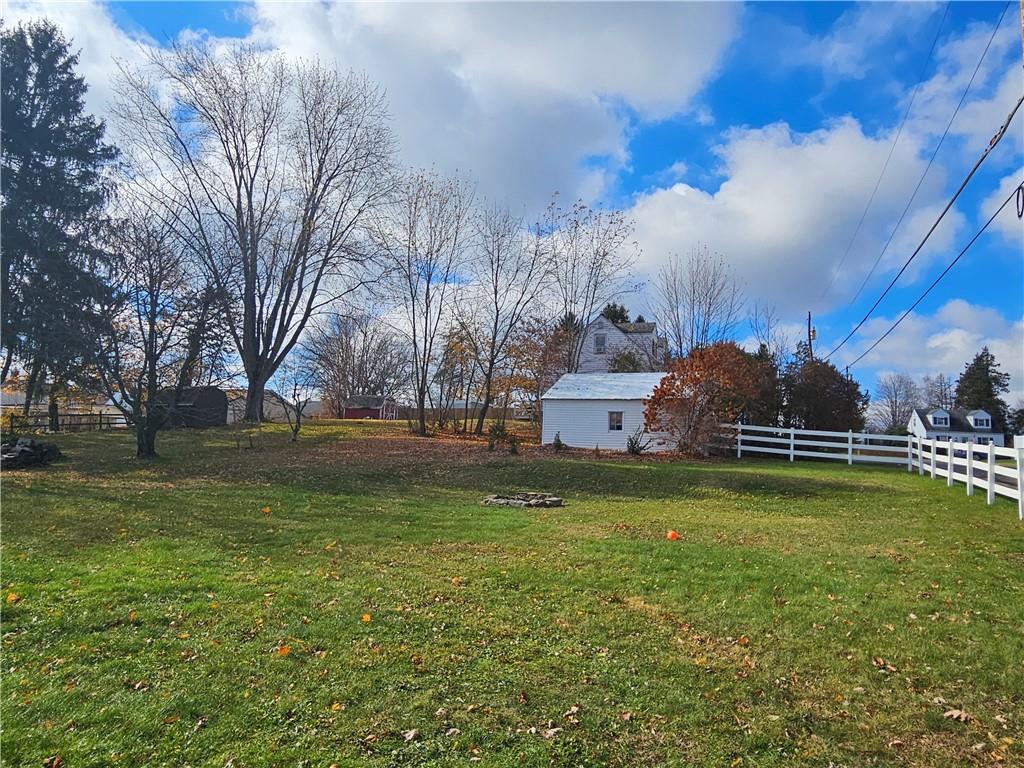 140 South Duffy Road Butler, PA 16001 - Photo 6 of 42 Large back yard