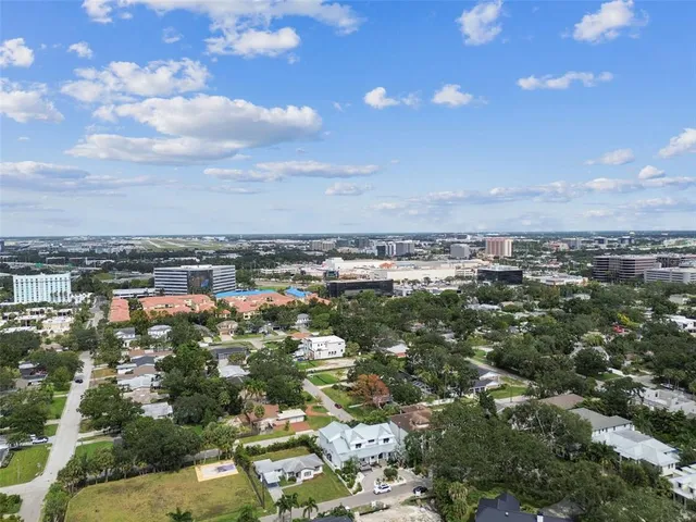 $3,945 | 5 West Spanish Main Street, Tampa, FL 33609