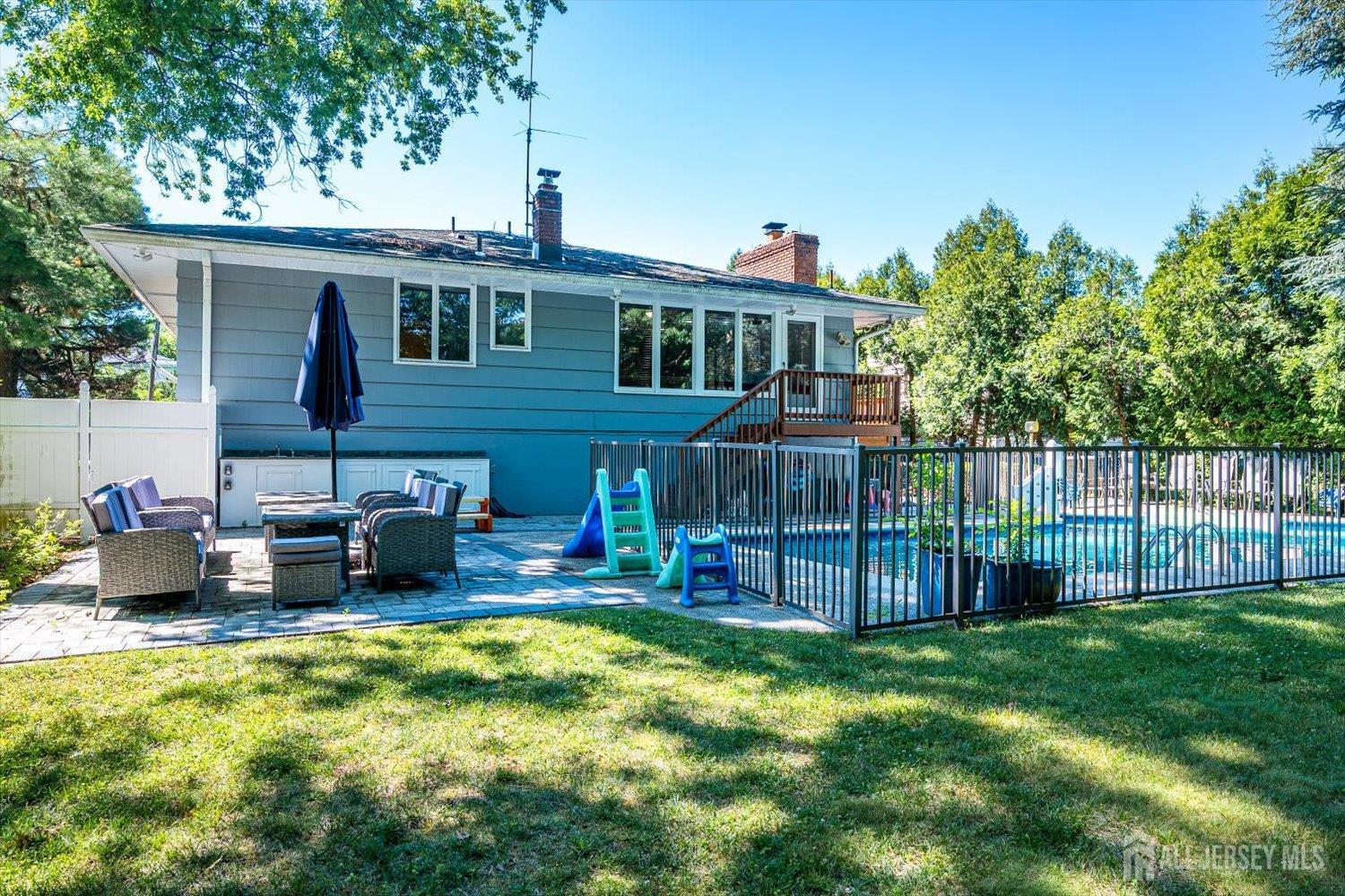 25 Marshall Drive Edison, NJ 08817 - Photo 63 of 68