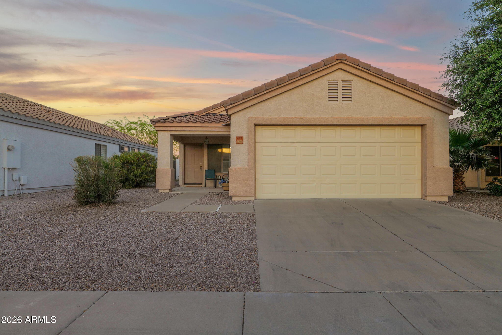 429 South Labelle Mesa, AZ 85208 - Photo 2 of 35 a front view of house with garage and yard