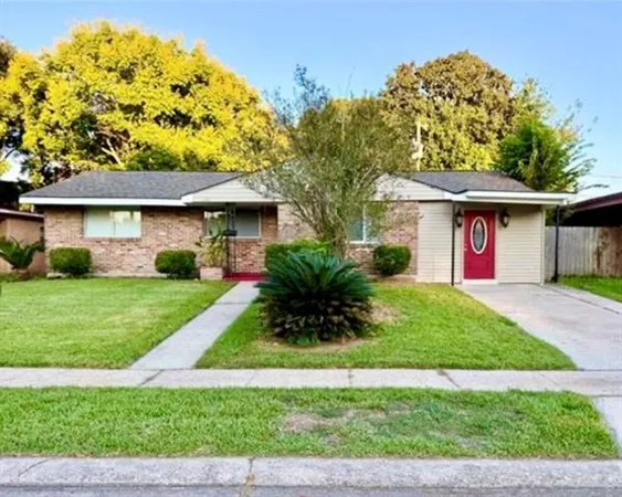 $2,200 | 3200 Lancaster Street, New Orleans, LA 70131