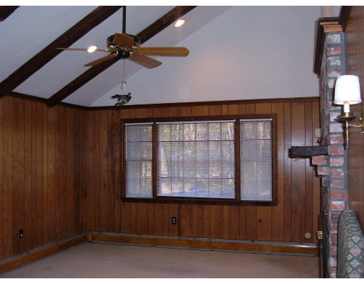 216 Pilgrim Road Braintree, MA 02184 - Photo 4 of 6 Gallery Image 4