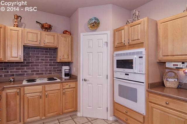 8450 Garrison Road Peyton, CO 80831 - Photo 7 of 23