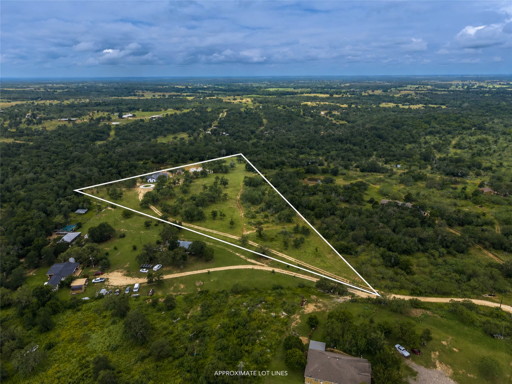 337 Smitty Lane Lockhart, TX 78644 - Photo 37 of 40