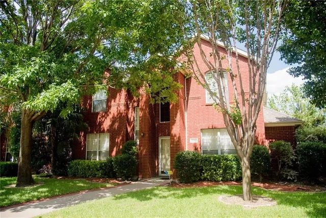 $2,800 | 8240 Fountain Ridge Drive, Plano, TX 75025