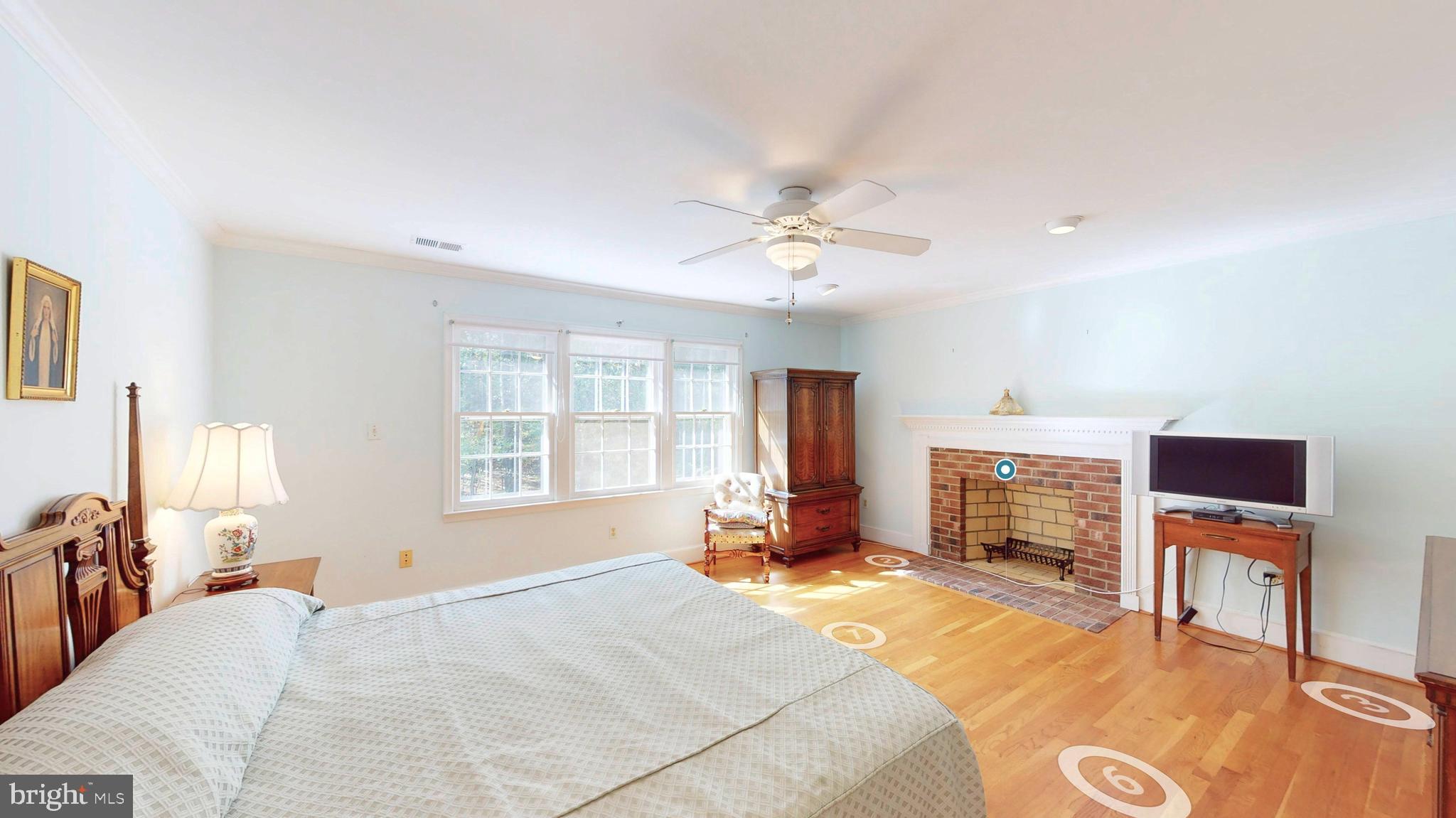 2018 Hunter Mill Road Vienna, VA 22181 - Photo 31 of 71 Gallery Image 31