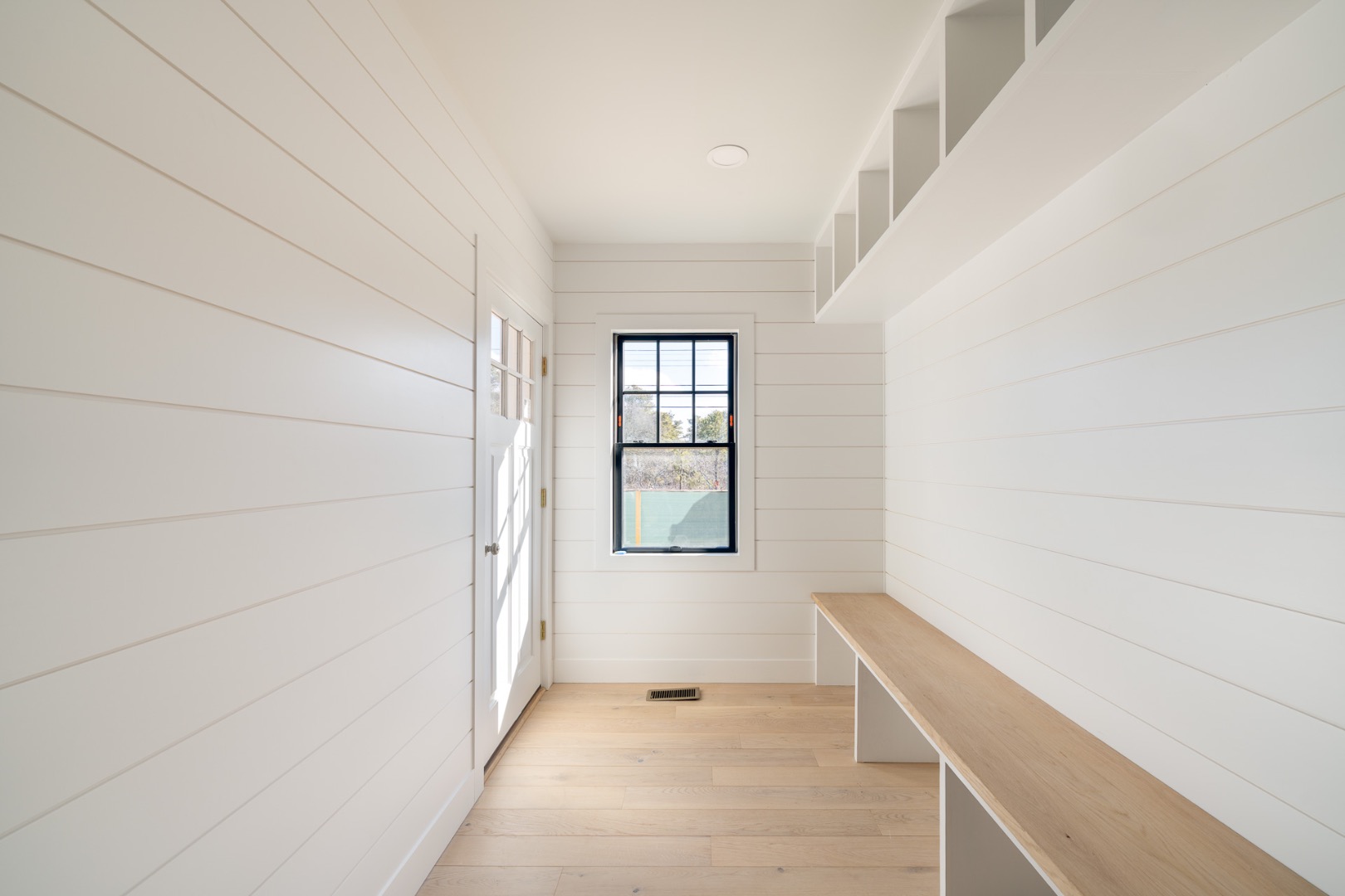 75 Fairgrounds Road Nantucket, MA 02554 - Photo 2 of 29