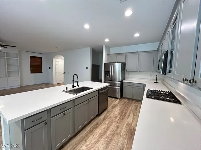 $2,590 | 8085 Skye Roar Court, Las Vegas, NV 89166