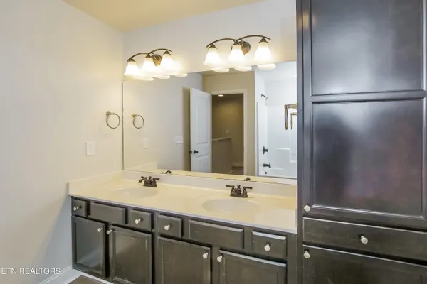 $2,545 | 7213 Deer Springs Way, Powell, TN 37849