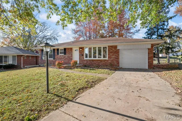 $257,000 | 1805 Diane Drive, St. Louis, MO 63125