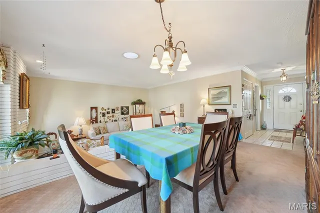 $379,900 | 4 Parkrose Court, Ballwin, MO 63011