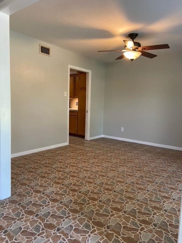405 Georgetown Street Beaumont, TX 77707 - Photo 12 of 18